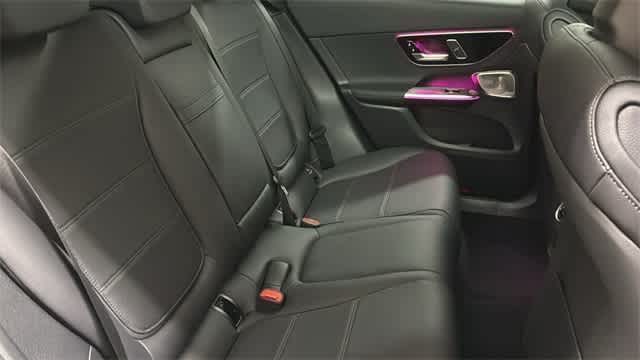 Thumbnail: 2025 Mercedes-Benz GLC - 33