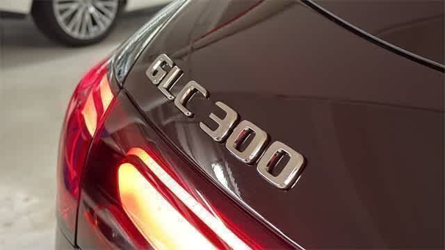 Thumbnail: 2025 Mercedes-Benz GLC - 8