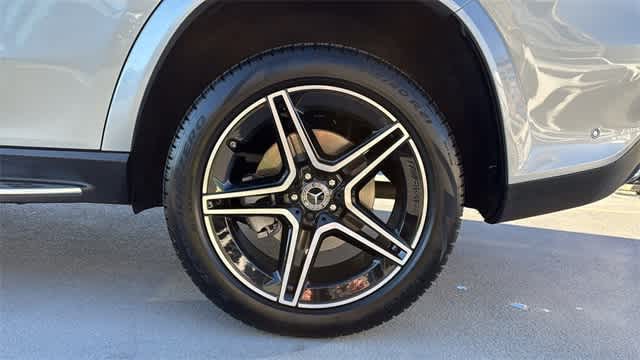 Thumbnail: 2025 Mercedes-Benz GLS - 26