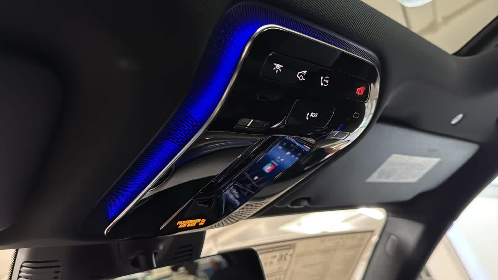 Thumbnail: 2026 Mercedes-Benz GLC - 23