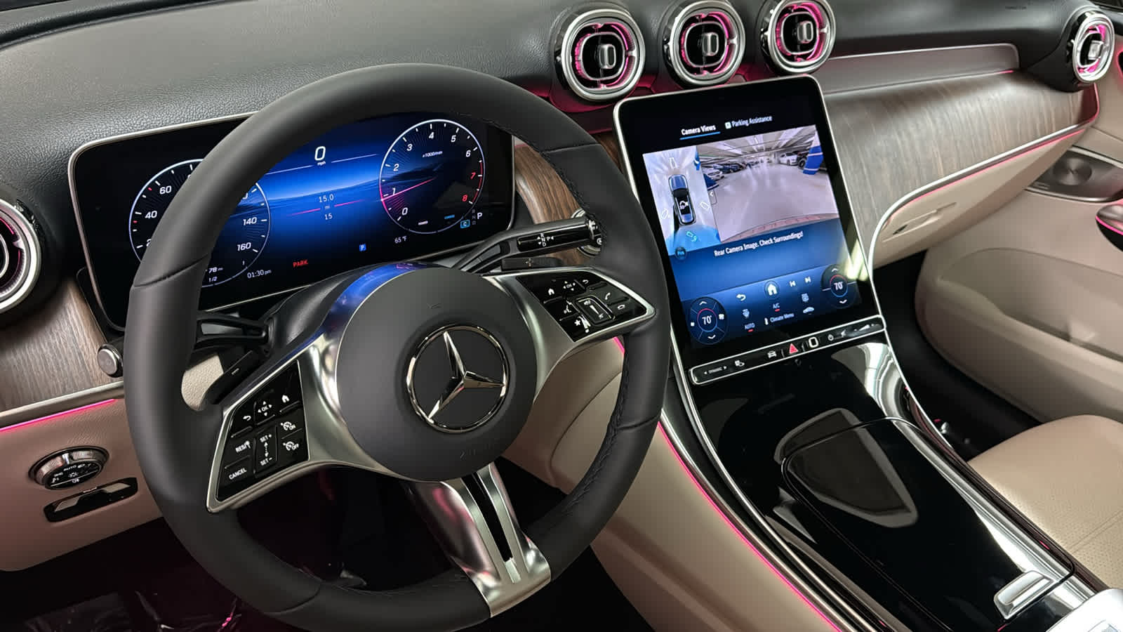 Thumbnail: 2026 Mercedes-Benz GLC - 24