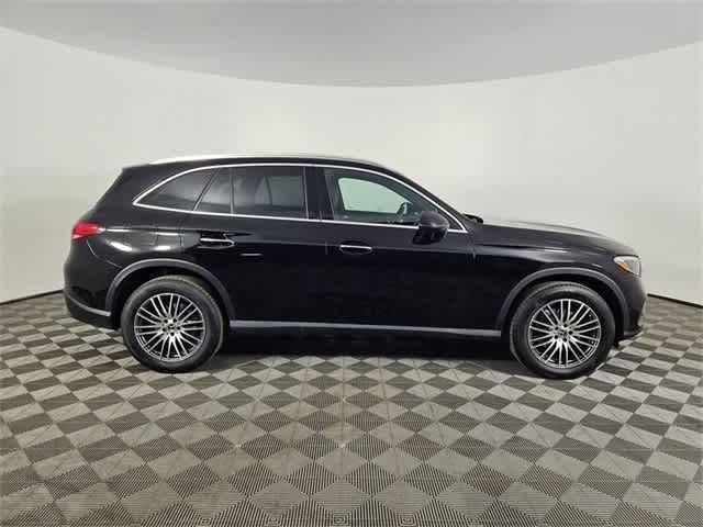 Thumbnail: 2025 Mercedes-Benz GLC - 6