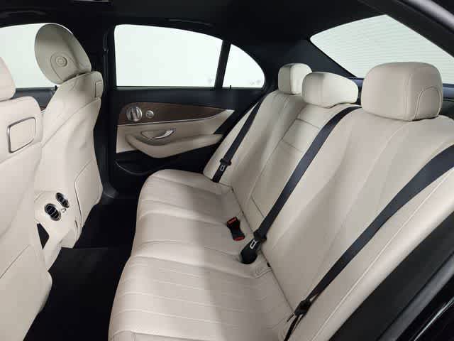 Thumbnail: 2018 Mercedes-Benz E-Class - 20