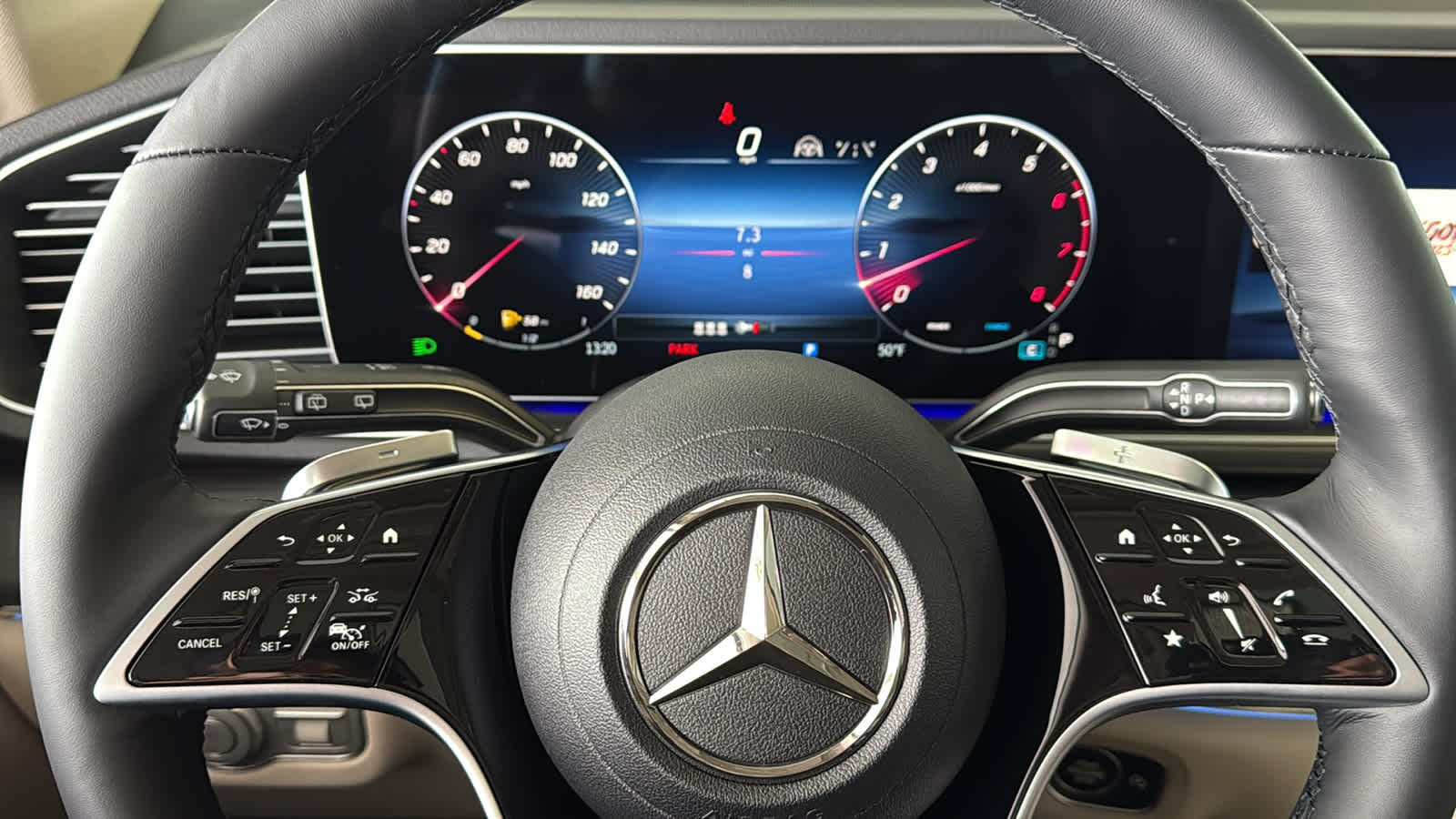 Thumbnail: 2026 Mercedes-Benz GLE - 20