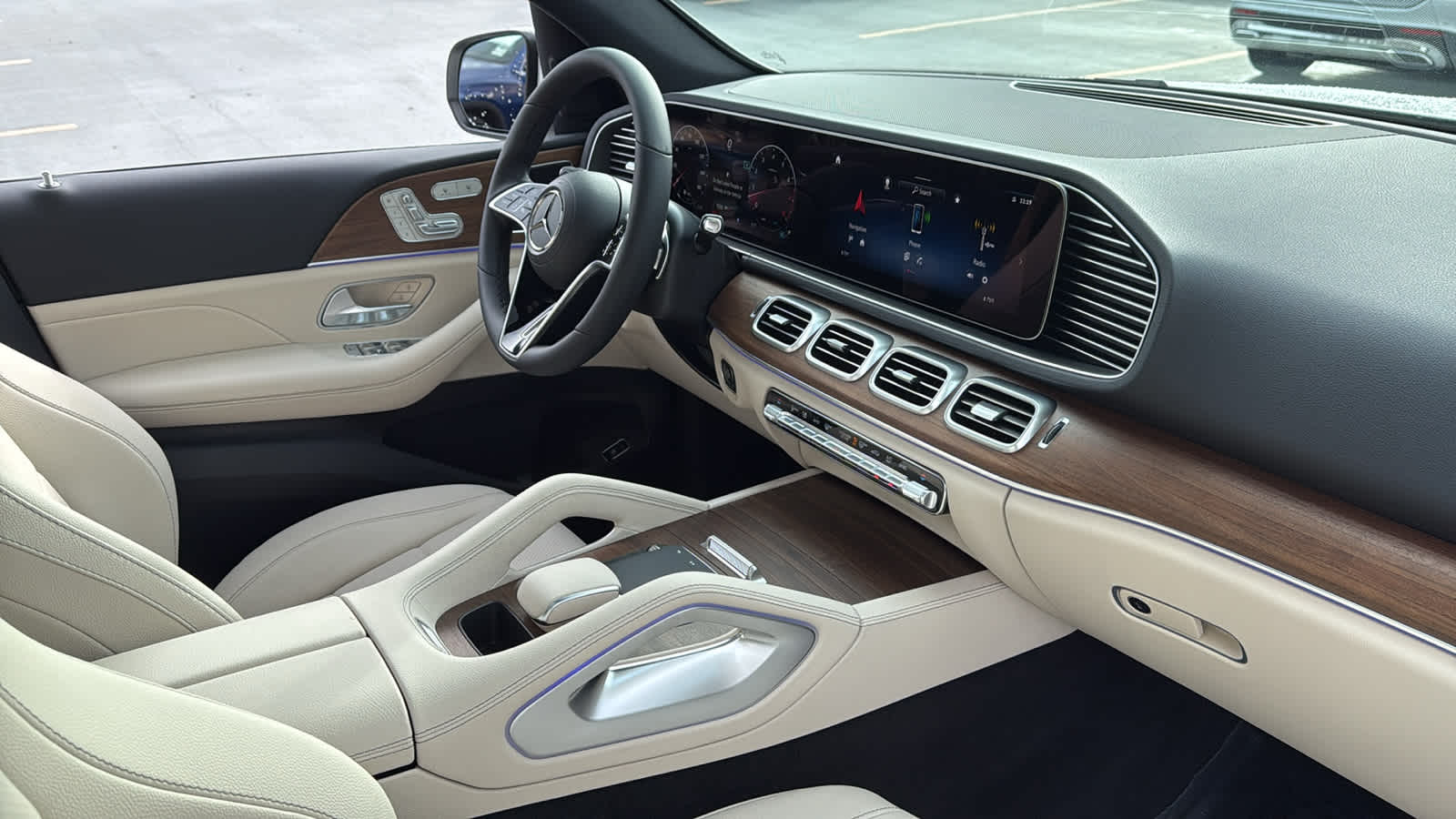 Thumbnail: 2026 Mercedes-Benz GLE - 35