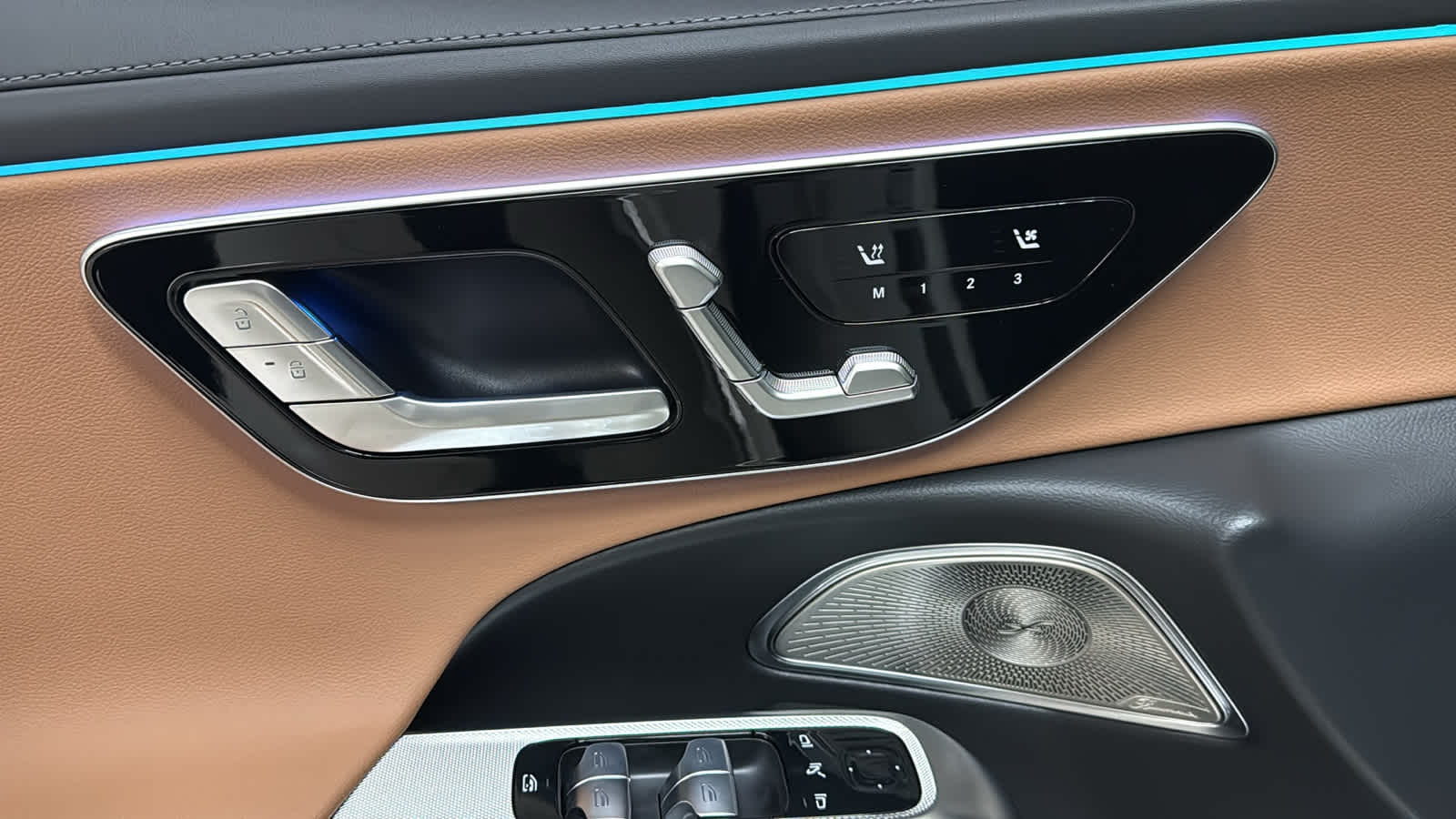 Thumbnail: 2026 Mercedes-Benz E-Class - 17