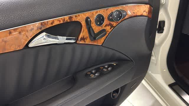 Thumbnail: 2007 Mercedes-Benz E-Class - 17