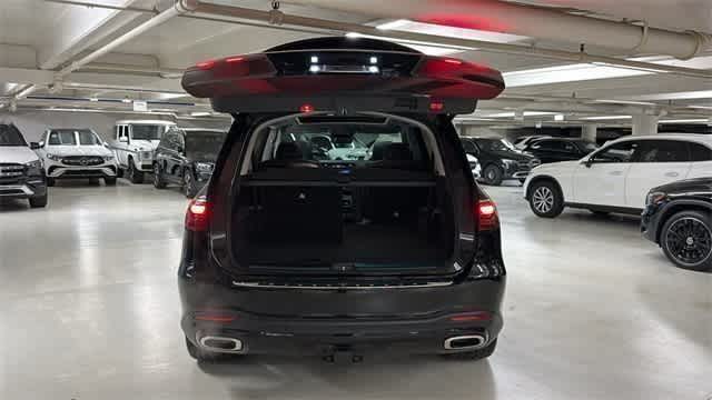 Thumbnail: 2024 Mercedes-Benz GLS - 9