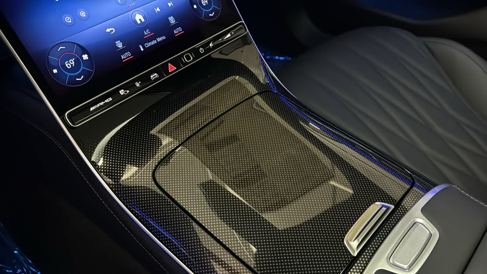 Thumbnail: 2025 Mercedes-Benz S-Class - 22