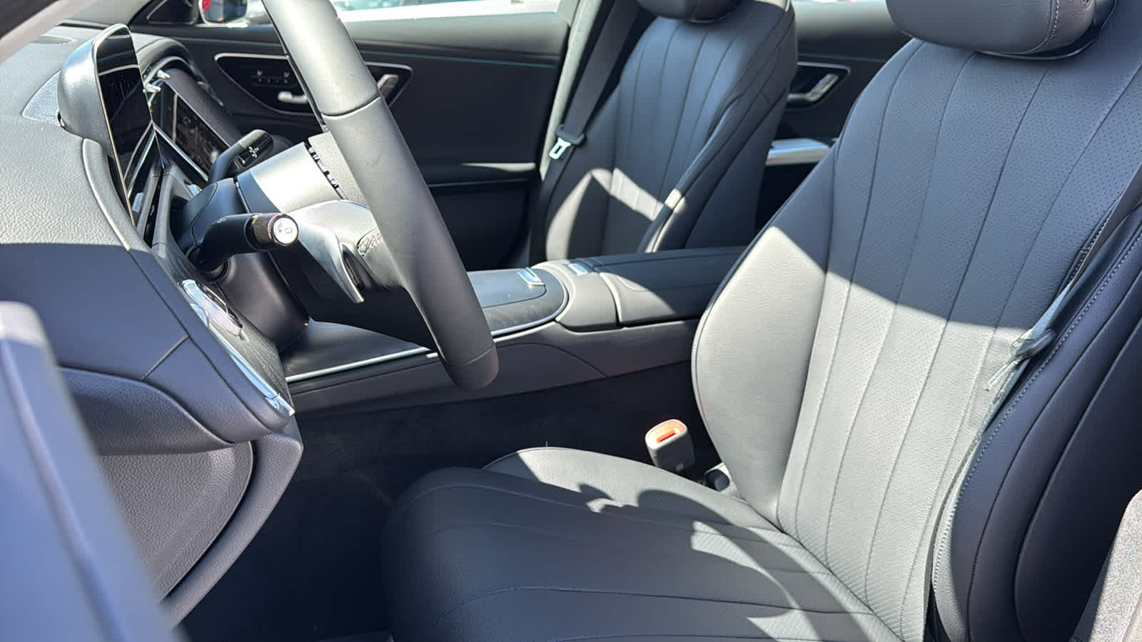 Thumbnail: 2026 Mercedes-Benz E-Class - 28