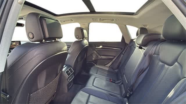 Thumbnail: 2019 Audi Q5 - 5