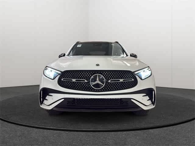 Thumbnail: 2026 Mercedes-Benz GLC - 2