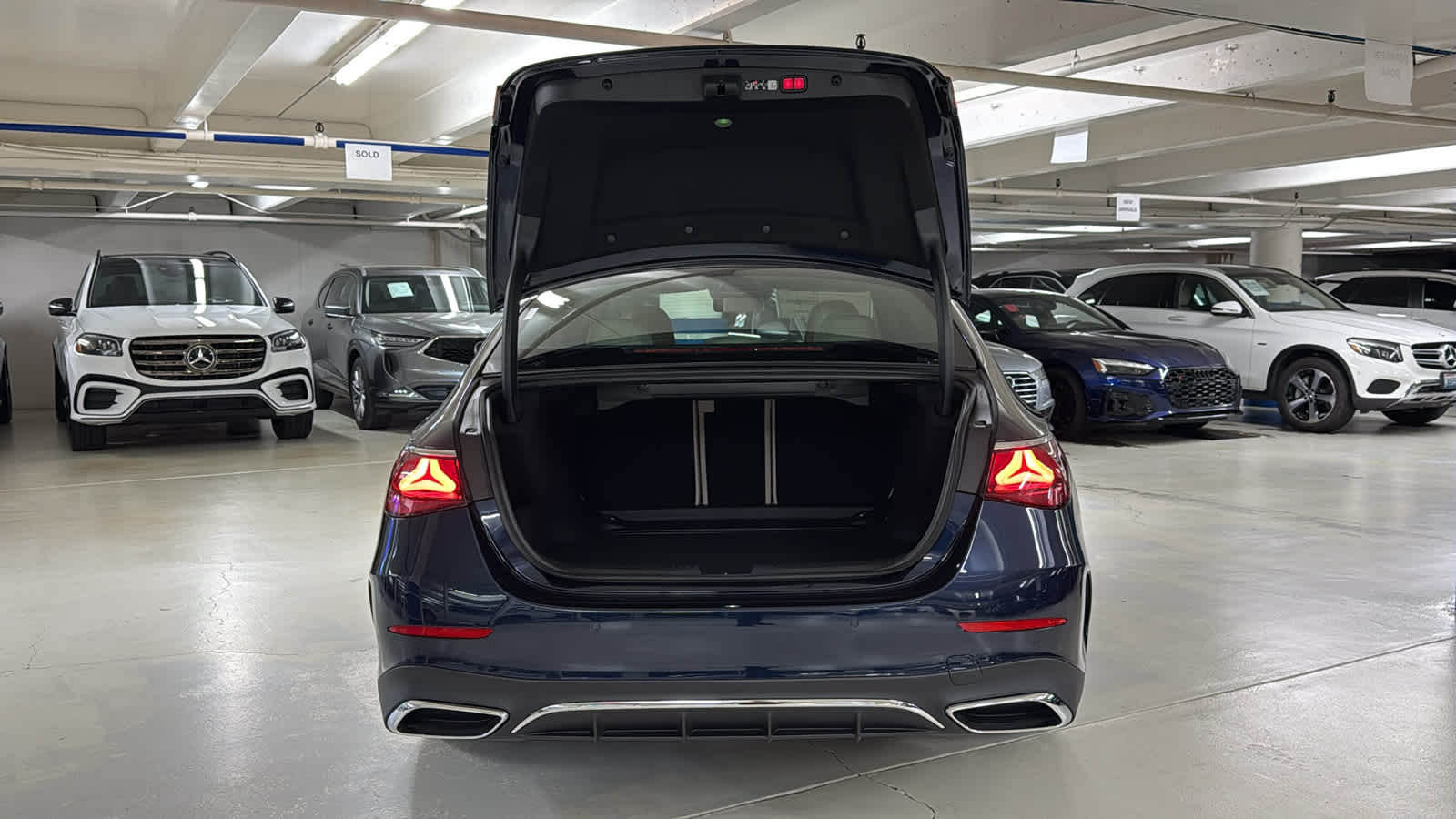 Thumbnail: 2026 Mercedes-Benz E-Class - 7