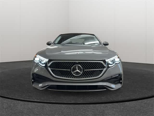 Thumbnail: 2025 Mercedes-Benz E-Class - 4