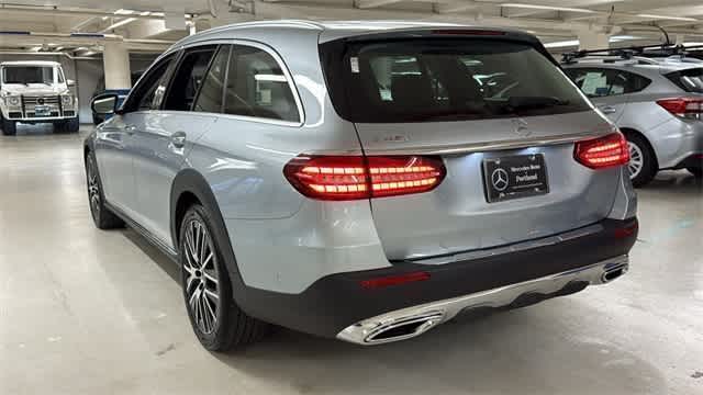 Thumbnail: 2023 Mercedes-Benz E-Class - 7