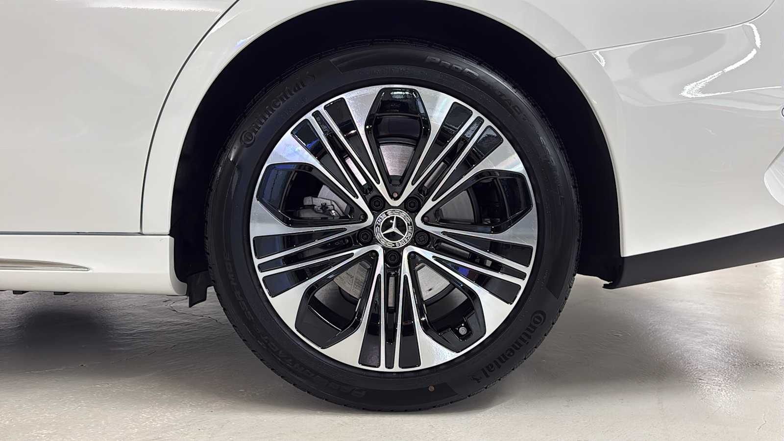 Thumbnail: 2026 Mercedes-Benz E-Class - 11