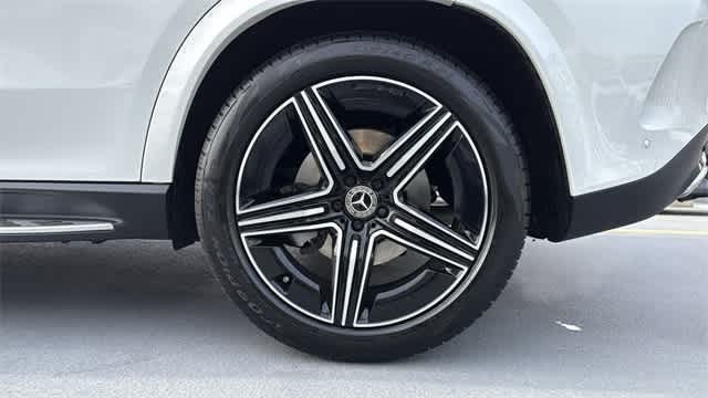 Thumbnail: 2026 Mercedes-Benz GLE - 12