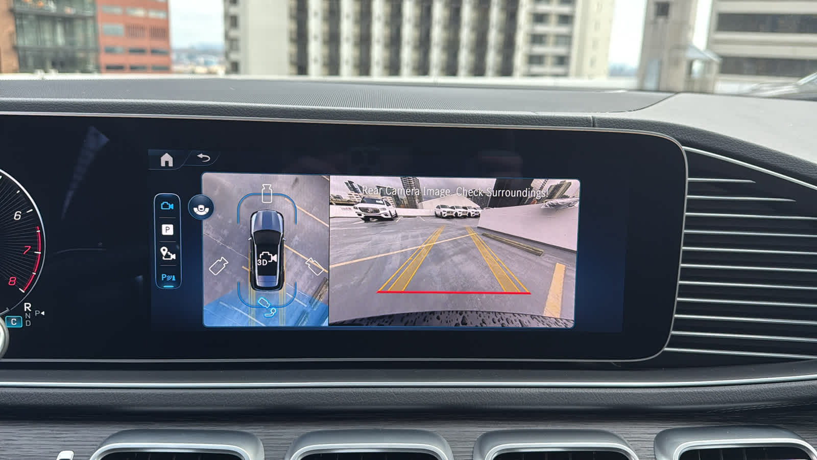 Thumbnail: 2026 Mercedes-Benz GLE - 20