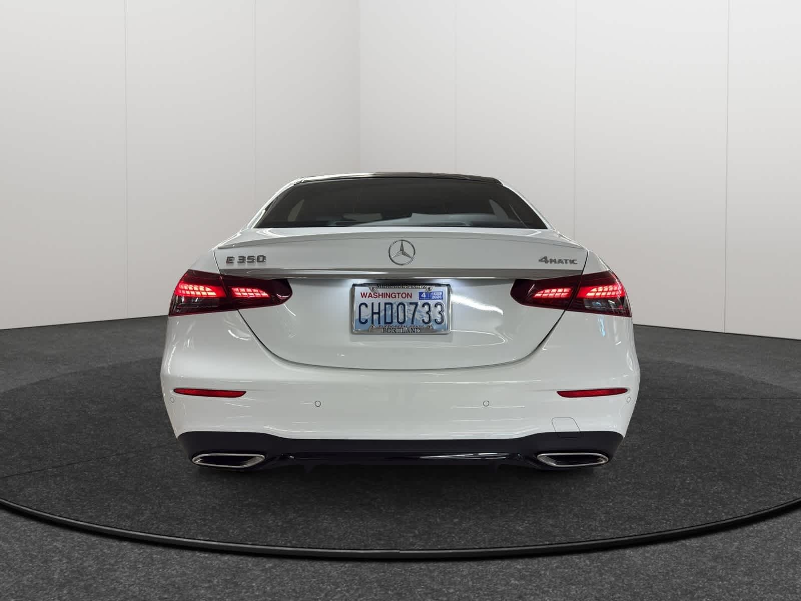 Thumbnail: 2023 Mercedes-Benz E-Class - 6