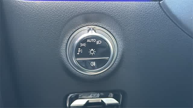 Thumbnail: 2025 Mercedes-Benz CLE - 16