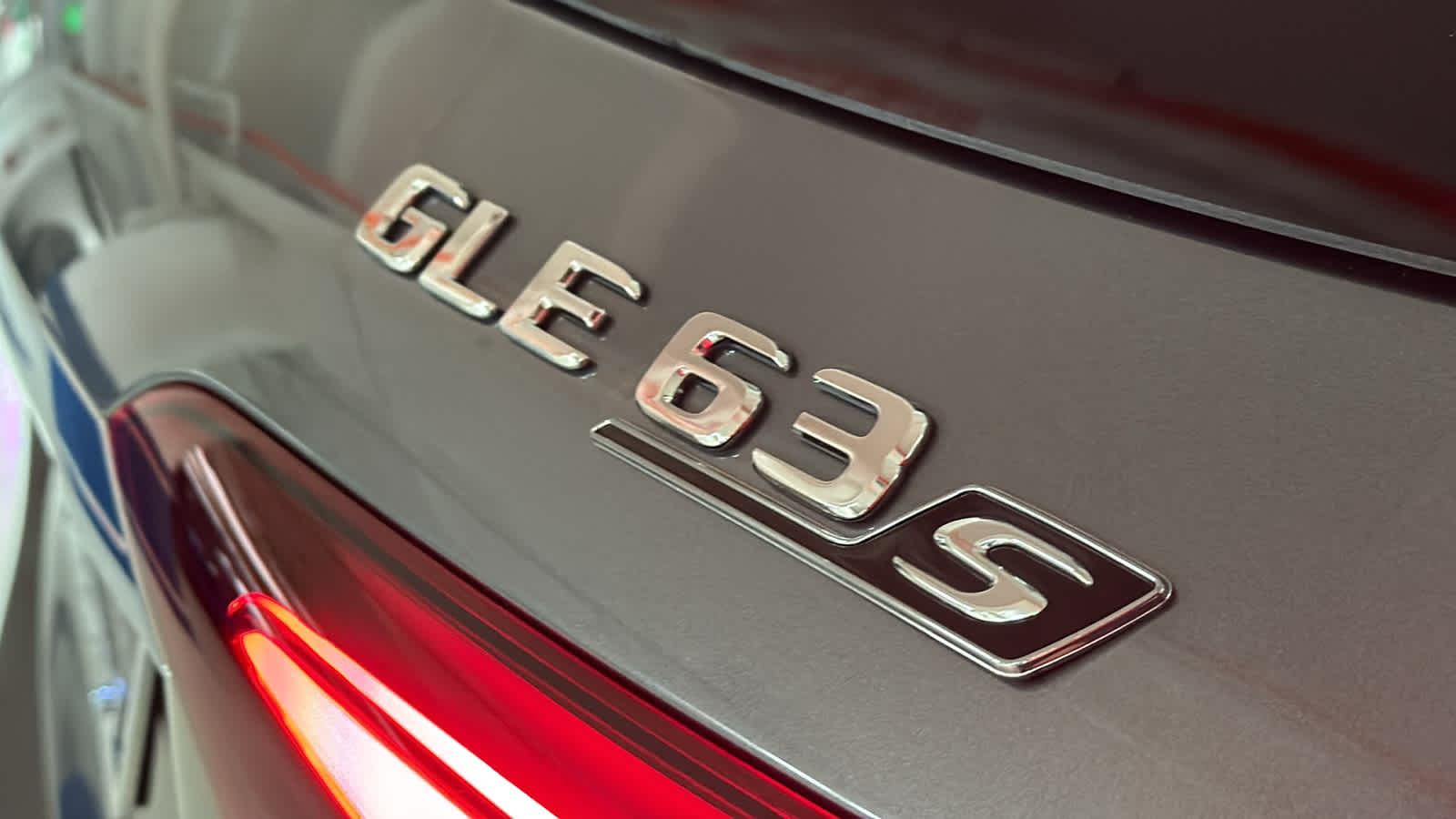 Thumbnail: 2026 Mercedes-Benz GL-Class - 10