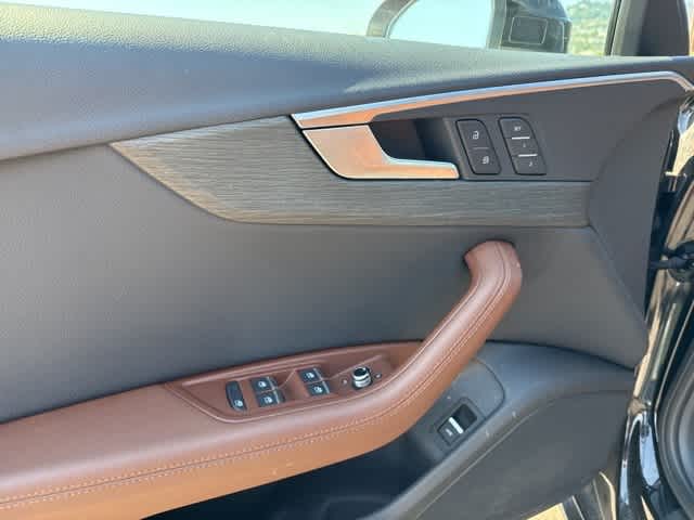 Thumbnail: 2019 Audi A4 - 10