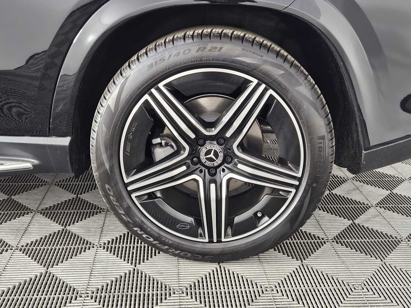 2025 Mercedes-Benz GLE 450 13