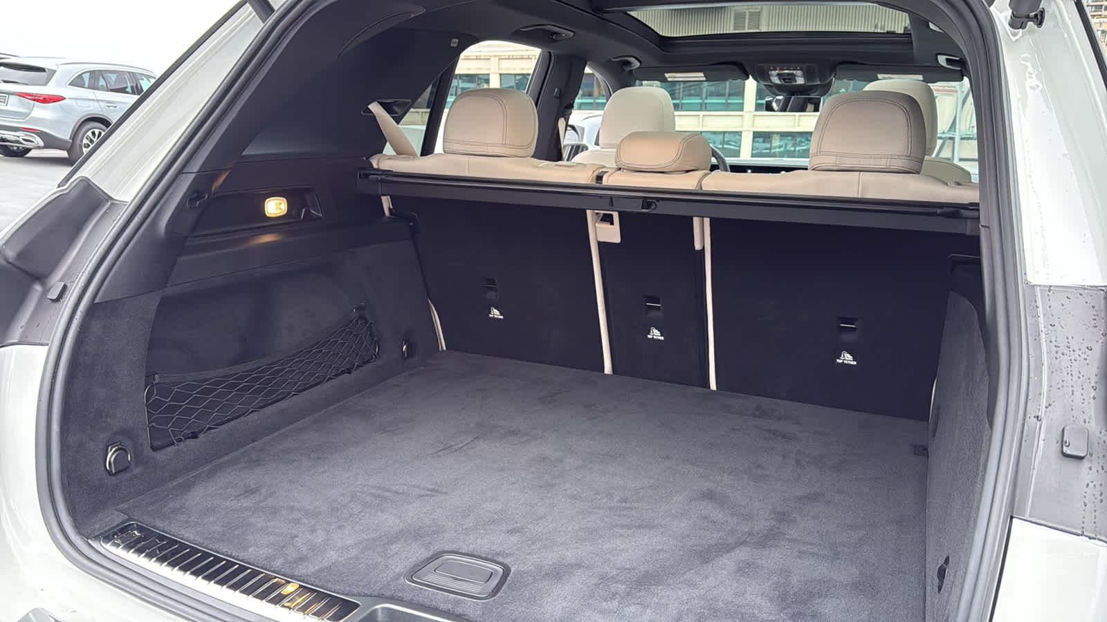 Thumbnail: 2026 Mercedes-Benz GLE - 32