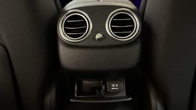 Thumbnail: 2018 Mercedes-Benz E-Class - 29