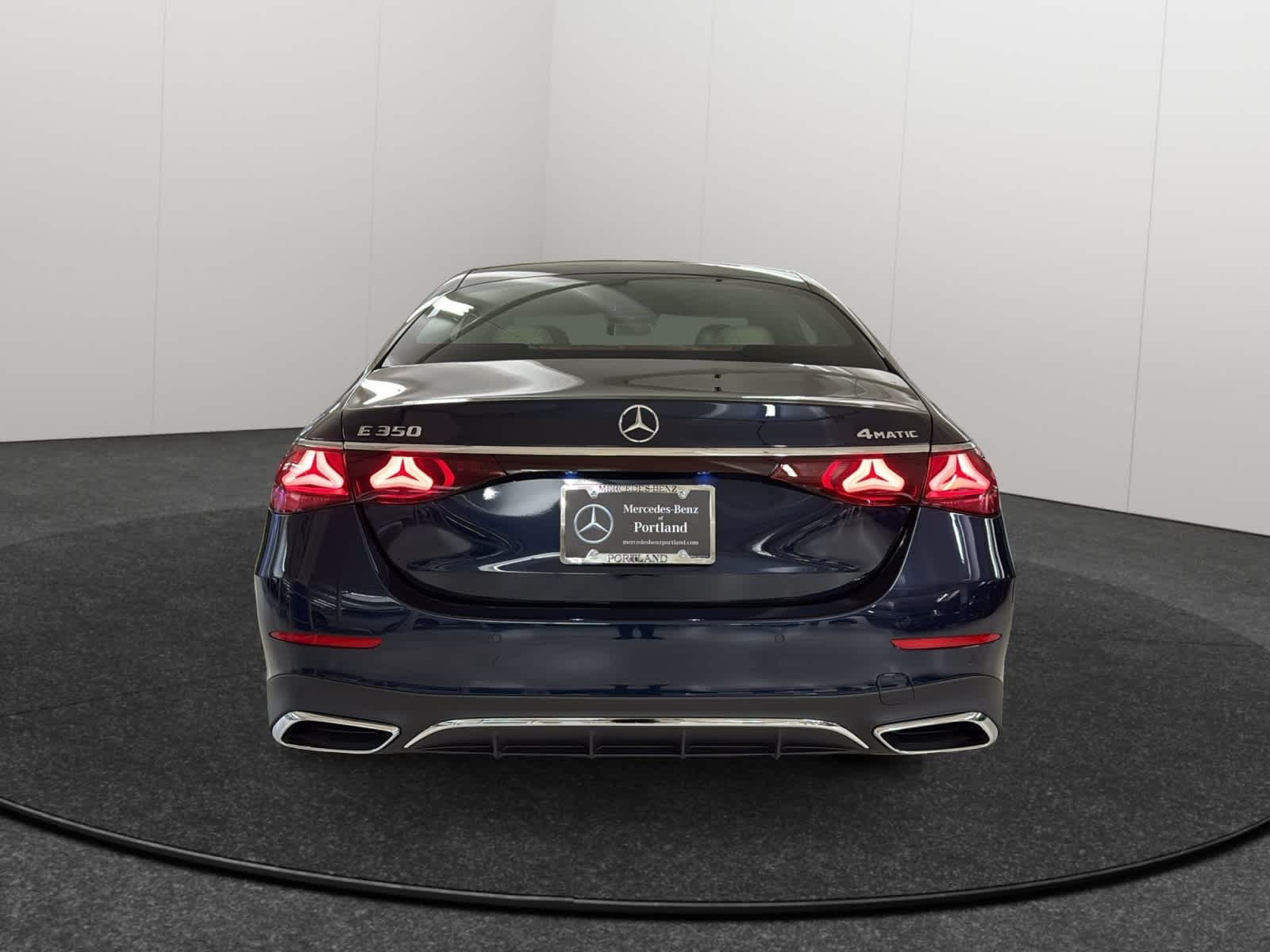 Thumbnail: 2026 Mercedes-Benz E-Class - 6