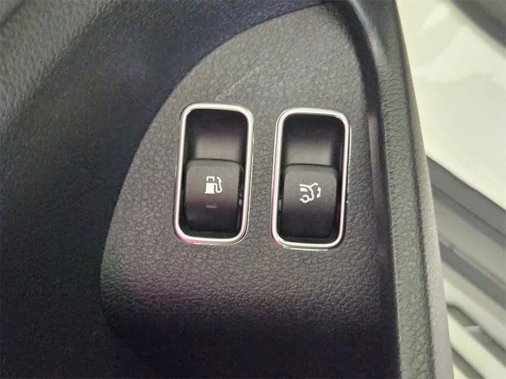 Thumbnail: 2025 Mercedes-Benz GLE - 40