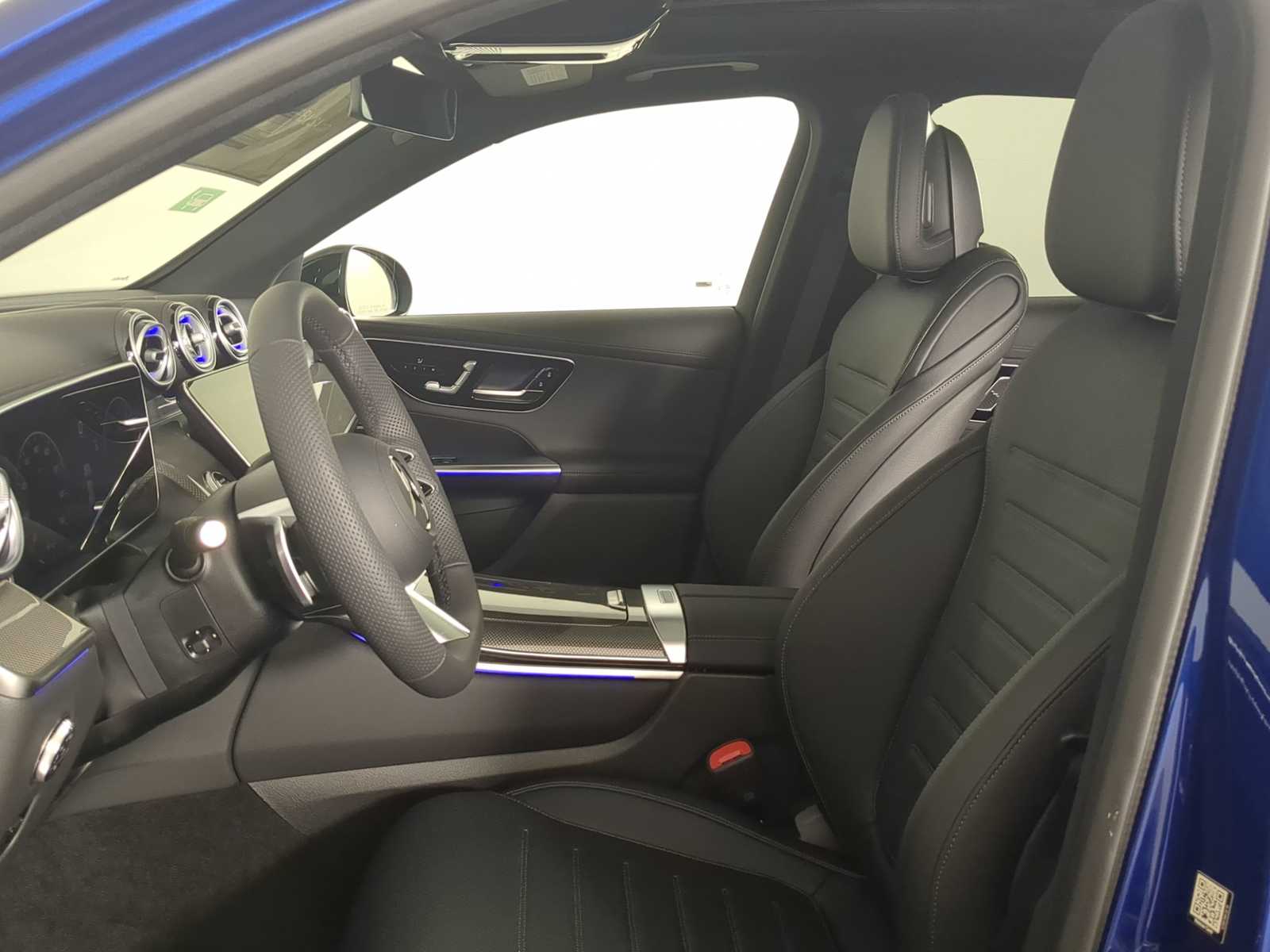 Thumbnail: 2026 Mercedes-Benz GLC - 15