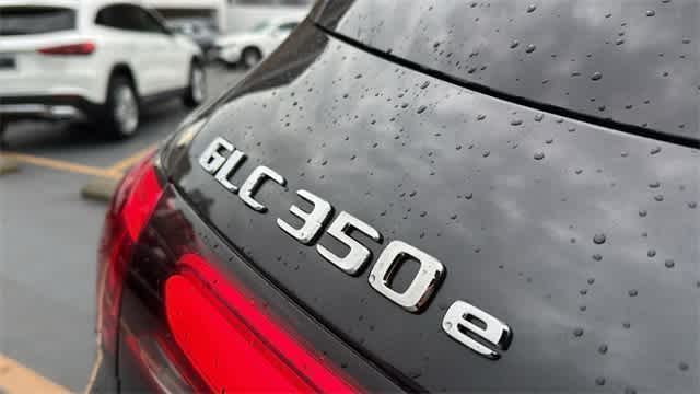 Thumbnail: 2025 Mercedes-Benz GLC - 40