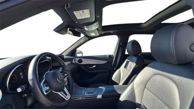 Thumbnail: 2022 Mercedes-Benz GLC - 4