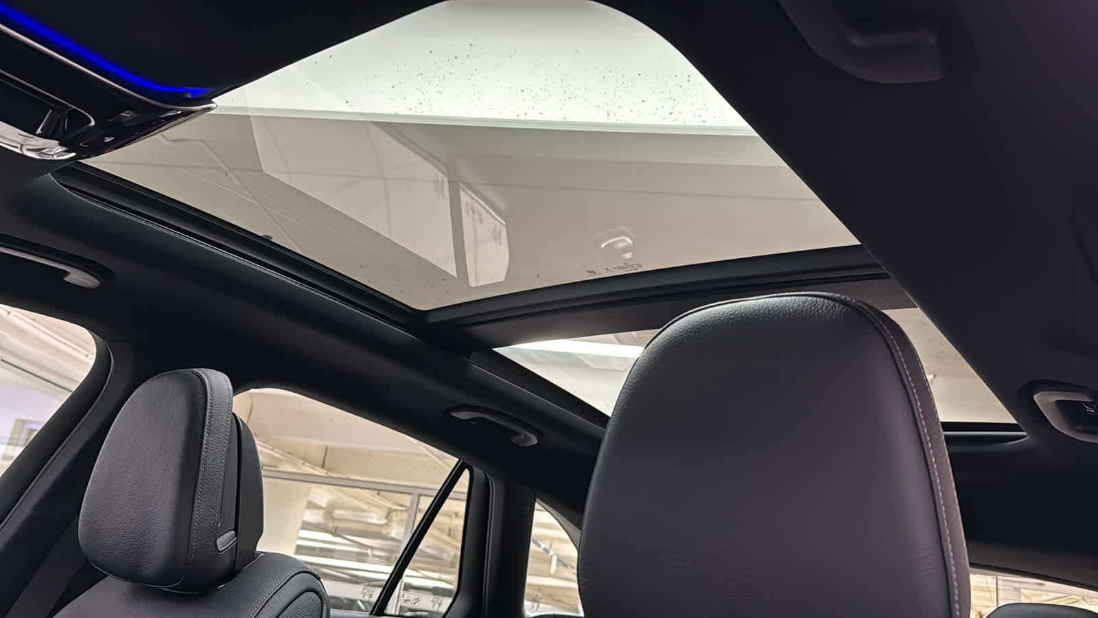 Thumbnail: 2026 Mercedes-Benz GLC - 27