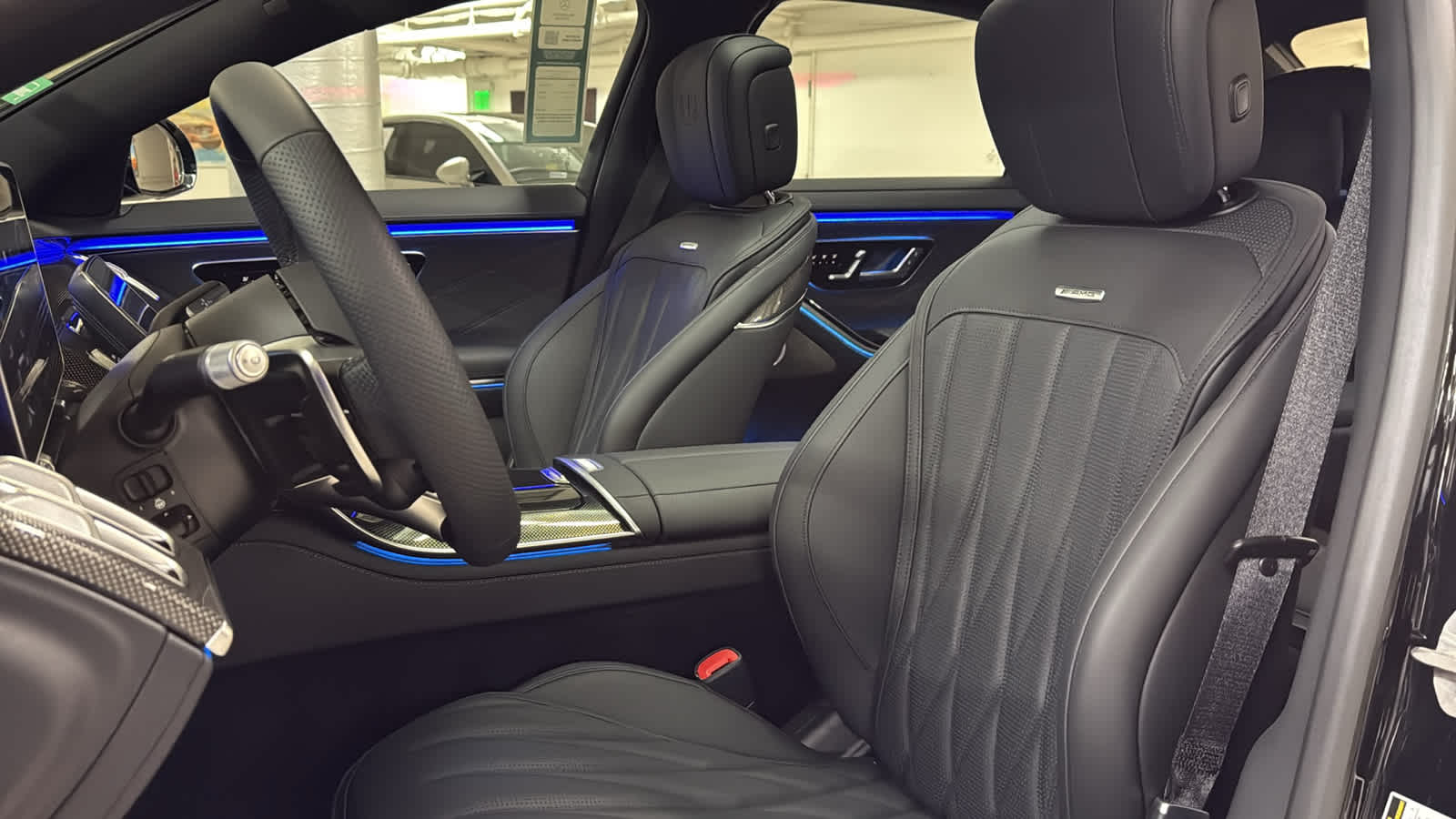 Thumbnail: 2025 Mercedes-Benz S-Class - 26