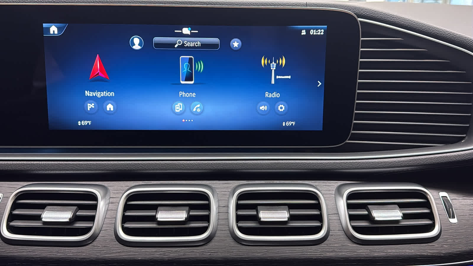 Thumbnail: 2026 Mercedes-Benz GLE - 21