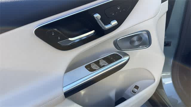 Thumbnail: 2026 Mercedes-Benz GLC - 16