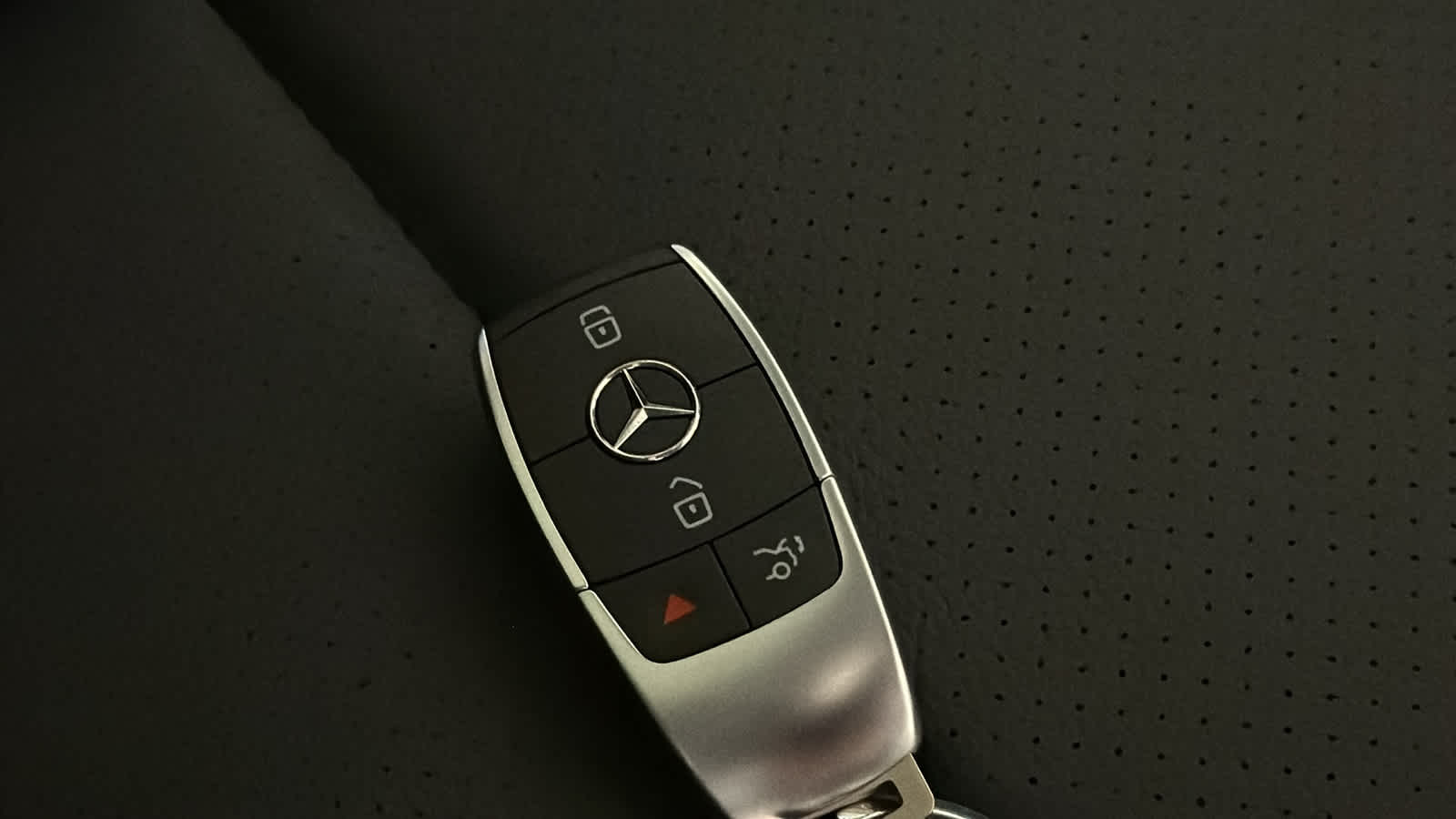 Thumbnail: 2024 Mercedes-Benz GLE - 36