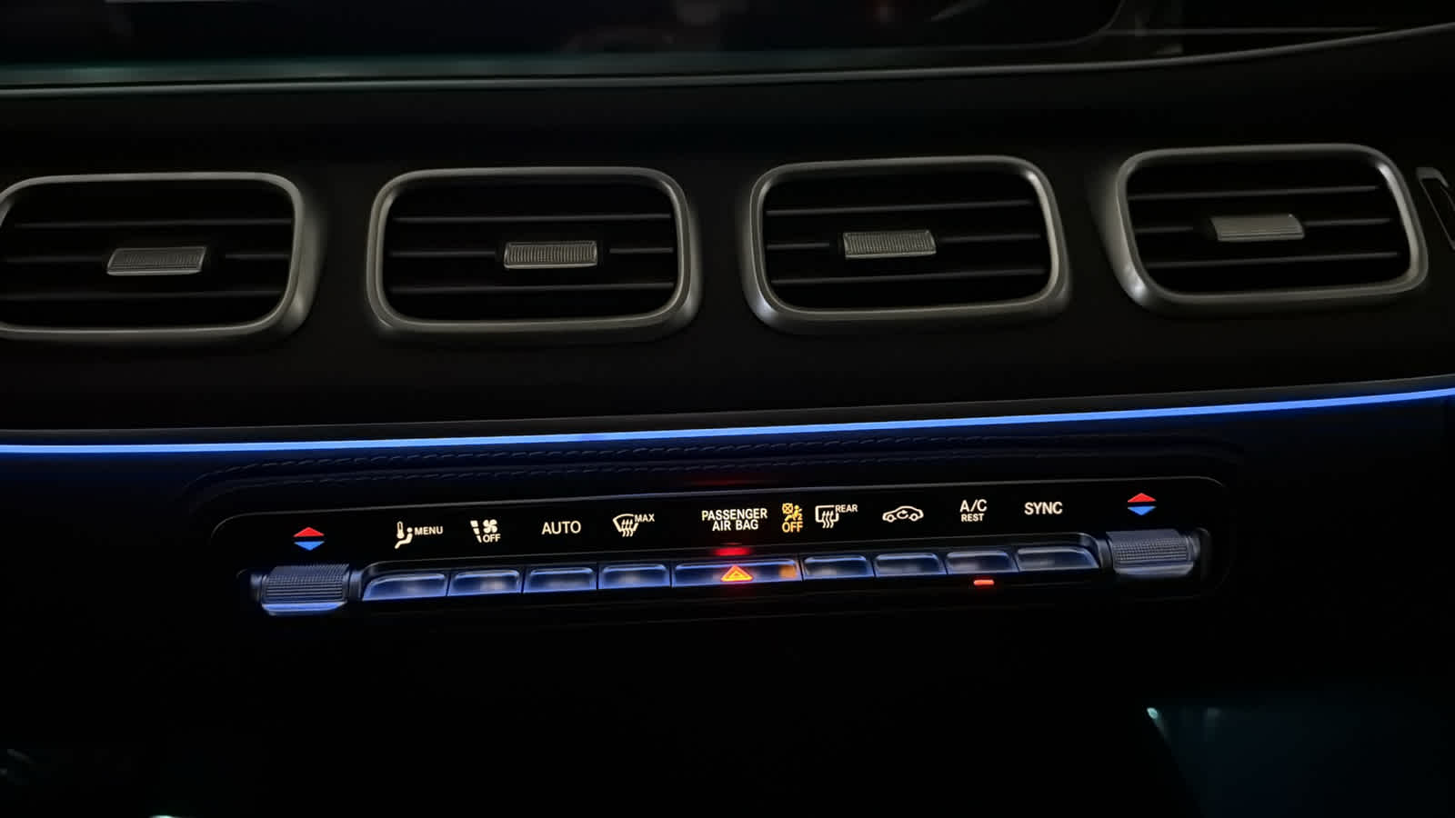 Thumbnail: 2026 Mercedes-Benz GLE - 23