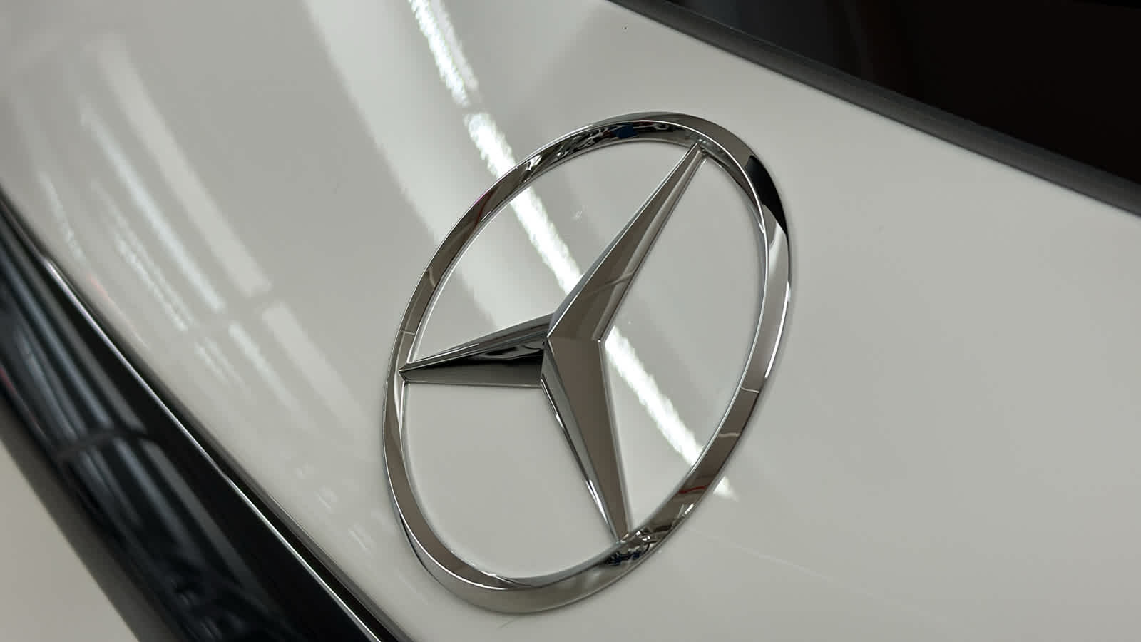 Thumbnail: 2026 Mercedes-Benz GLC - 9