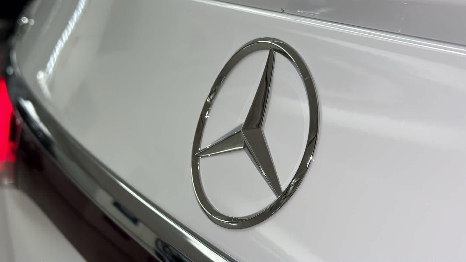 Thumbnail: 2026 Mercedes-Benz E-Class - 9