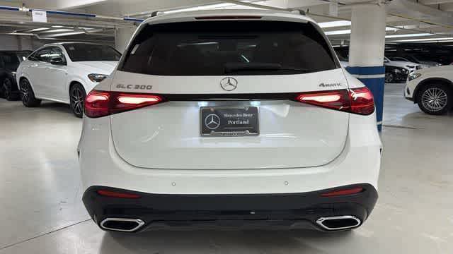 Thumbnail: 2026 Mercedes-Benz GLC - 7
