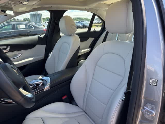 Thumbnail: 2016 Mercedes-Benz C-Class - 12
