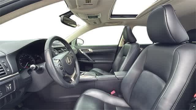 Thumbnail: 2014 Lexus CT - 4