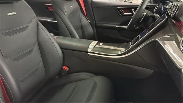 Thumbnail: 2025 Mercedes-Benz C-Class - 34