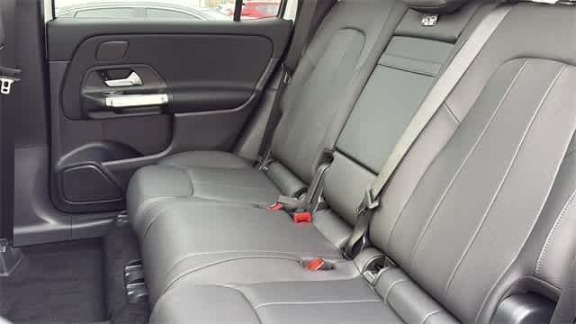 Thumbnail: 2025 Mercedes-Benz GLB - 27