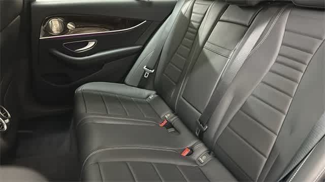Thumbnail: 2023 Mercedes-Benz E-Class - 33
