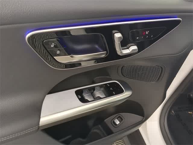 Thumbnail: 2026 Mercedes-Benz GLC - 17