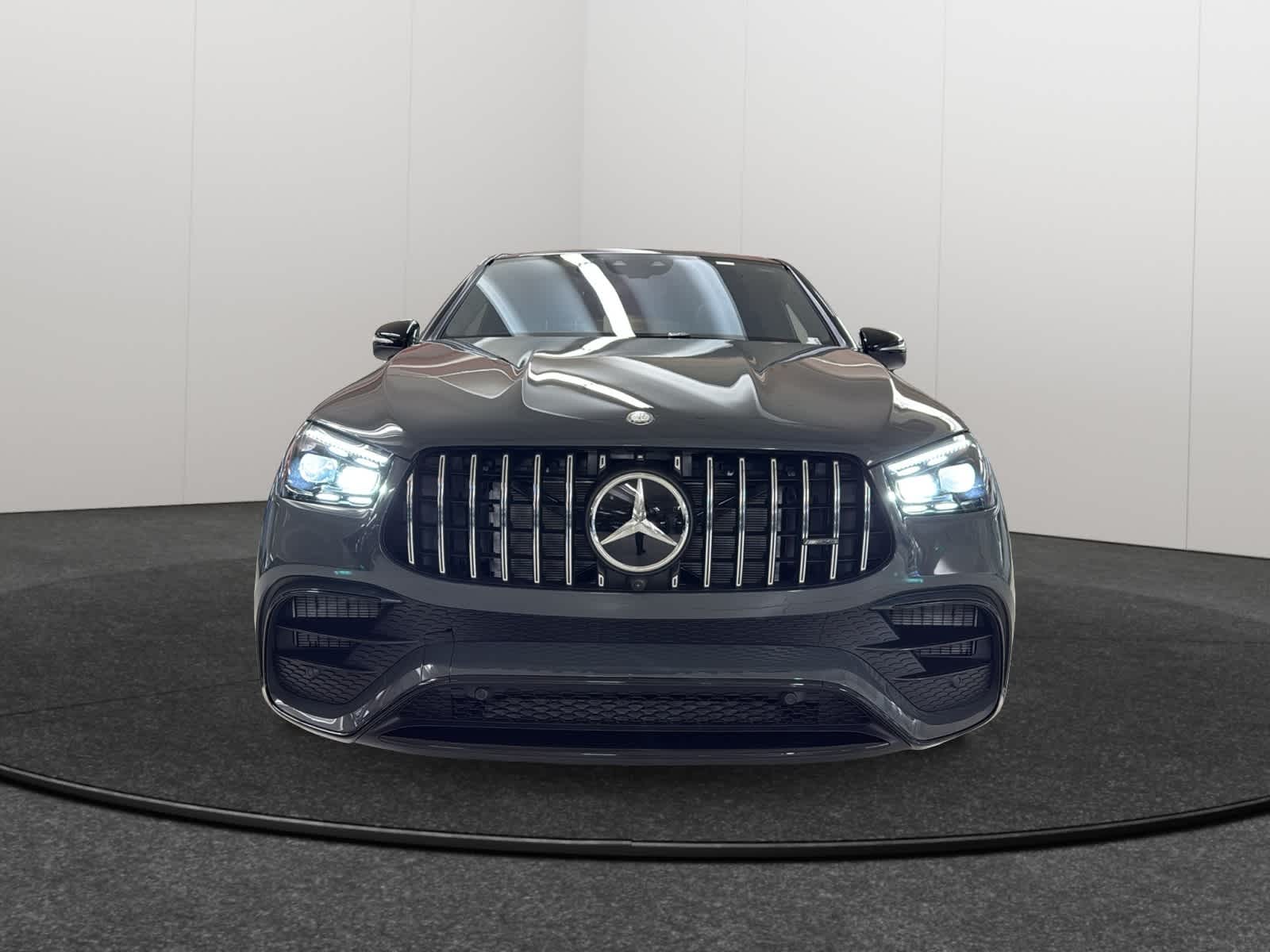 Thumbnail: 2026 Mercedes-Benz GL-Class - 2